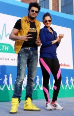 Sania Mirza and Manish Paul at Max Bupa Walk for Health in Delhi on 20th Oct 2013